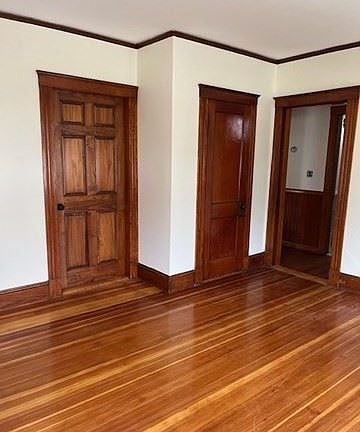 5th image of 19 Saint John Ave #2