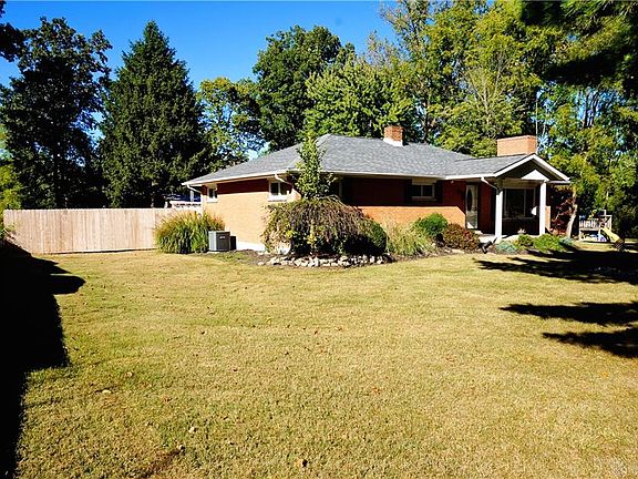 4th image of 3666 Cedarwood Ln