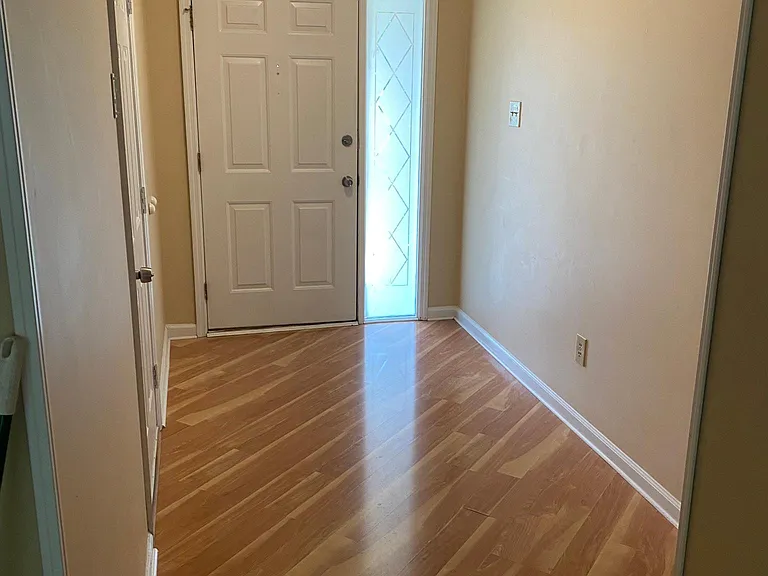 1424 Clear Brook Dr — Photo 24