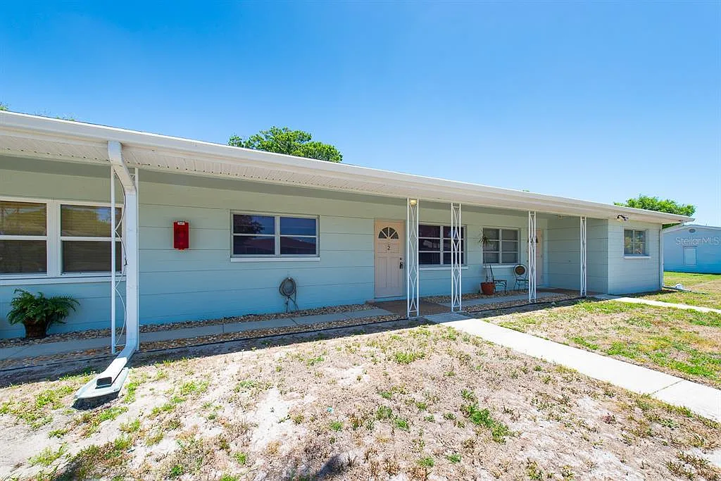 2 bed, 1.0 bath, 805 sqft, $1,550 — Photo 3