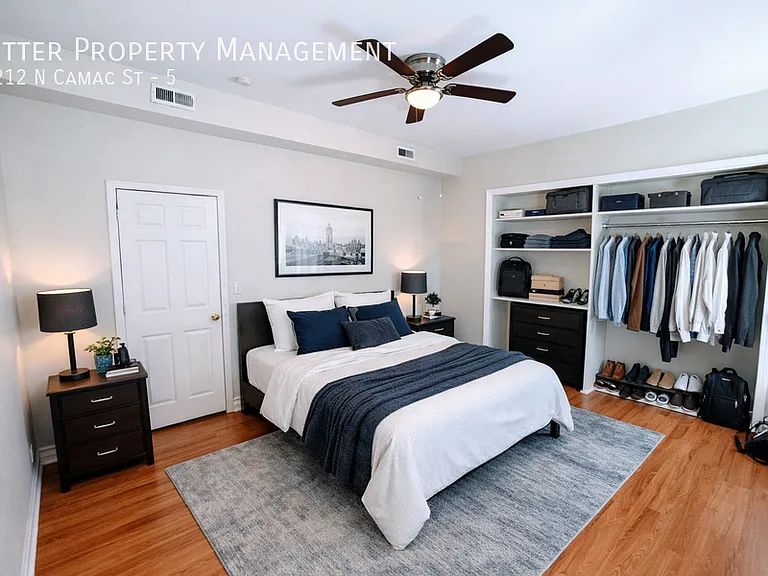 2212 N Camac St #5 — Photo 2