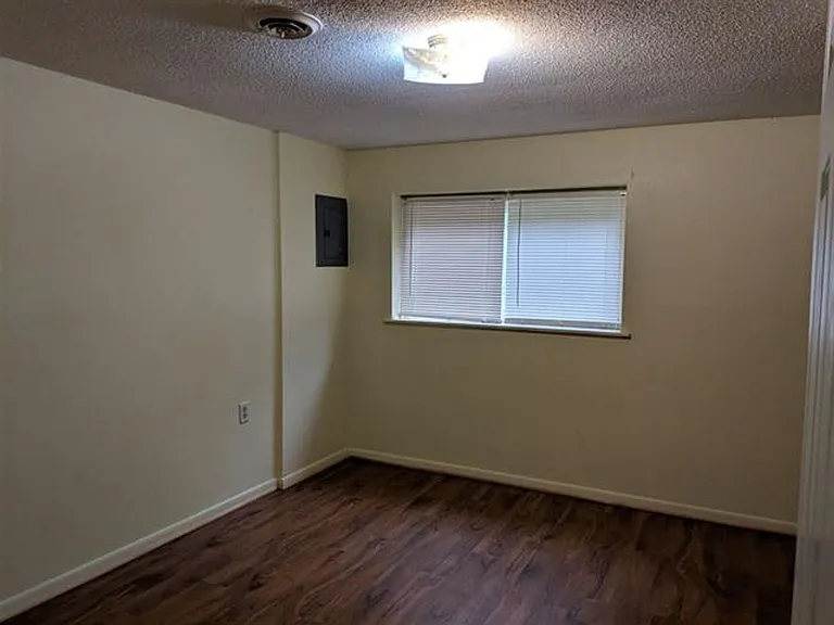 913 Harbor House Dr #2-2201/2203 — Photo 27