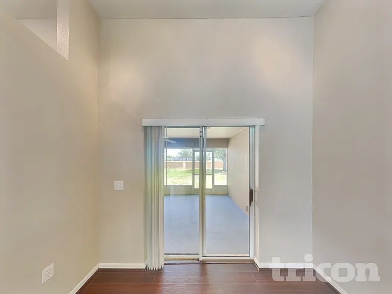 10752 Carloway Hills Dr — Photo 5
