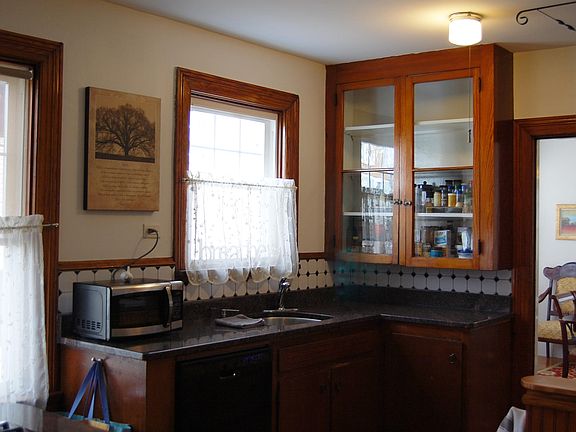 Kitchen- other view