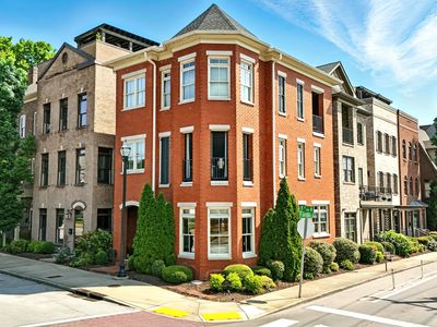 1700 5th Ave N, Nashville, TN, 37208