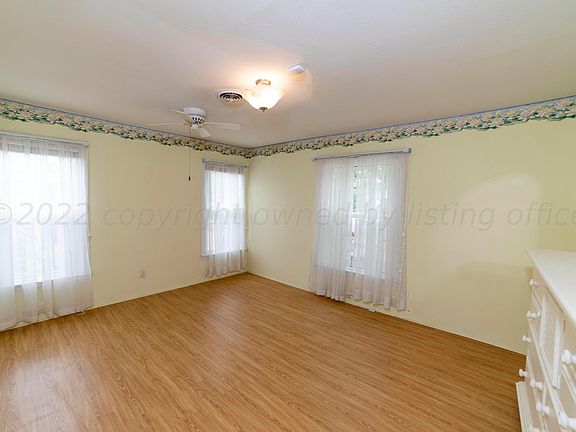 5th image of 1330 Hamilton St