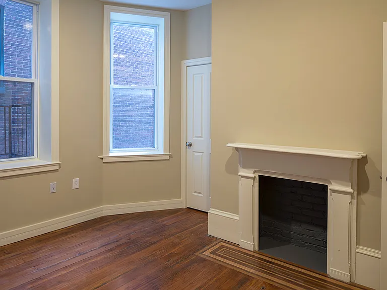1323 Eutaw Pl #3R — Photo 6