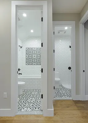 Rented by Brooklyn Group | media 21