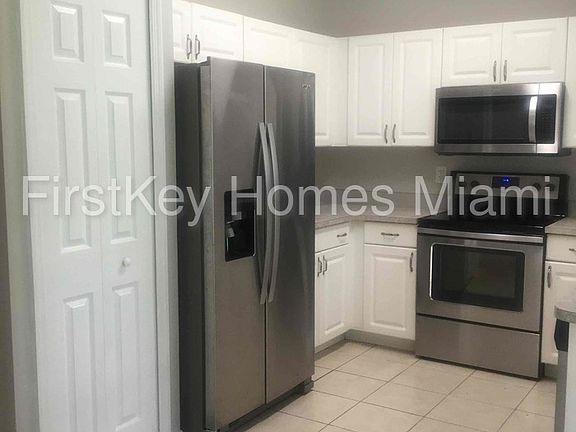 5th image of 650 SE Prineville St