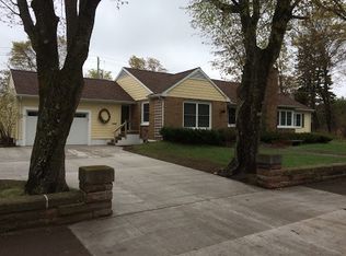 220 Pewabic St, Laurium, MI 49913