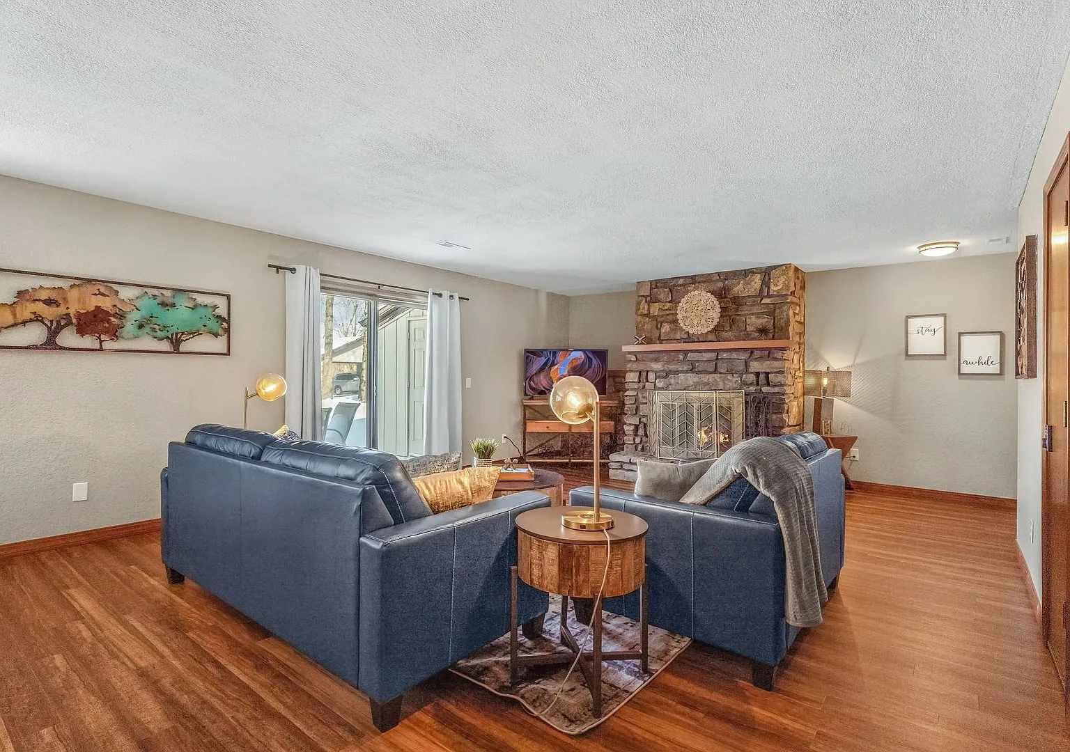 Furnished Townhome in the Heart of Bella Vista — Photo 4
