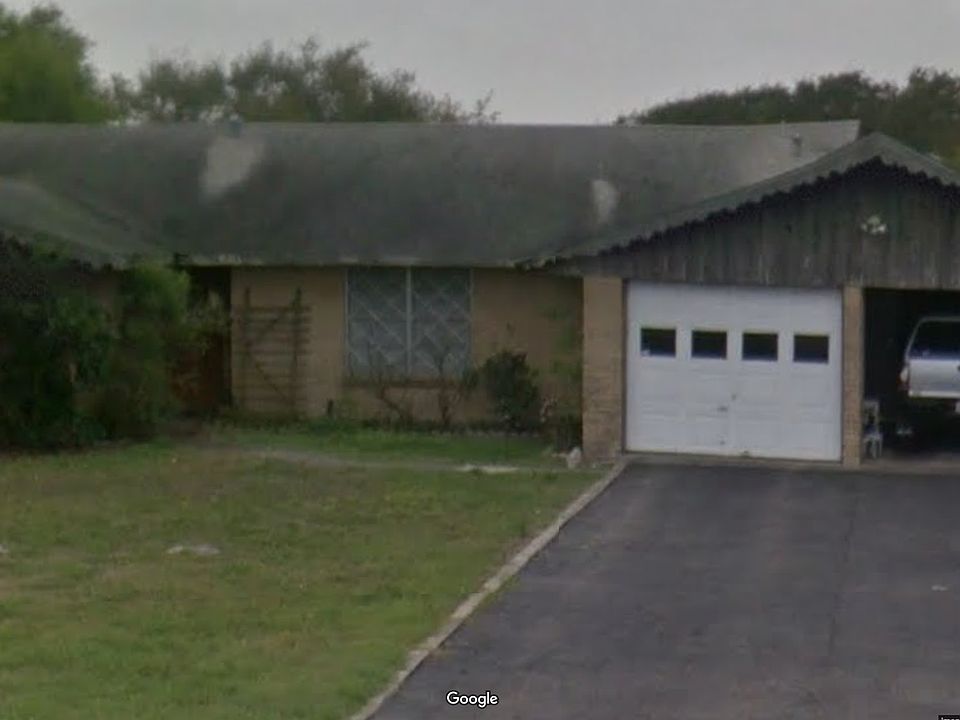 2nd image of 421 Glenoak Dr