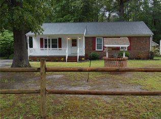 16034 Sandwave Rd, Chester, VA 23831