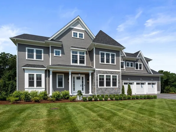 218 Schoolmaster Ln, Dedham, MA 02026