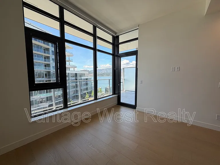 3700 Capozzi Rd #901 — Photo 4
