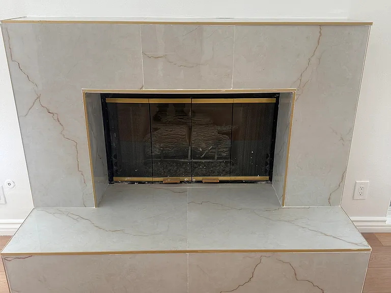 24316 Burbank Blvd — Photo 11