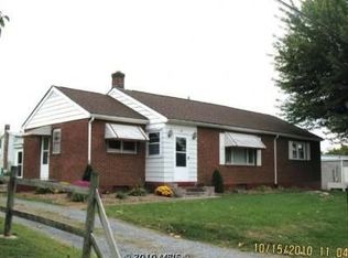 300 Hockman Ave, Shenandoah, VA 22849
