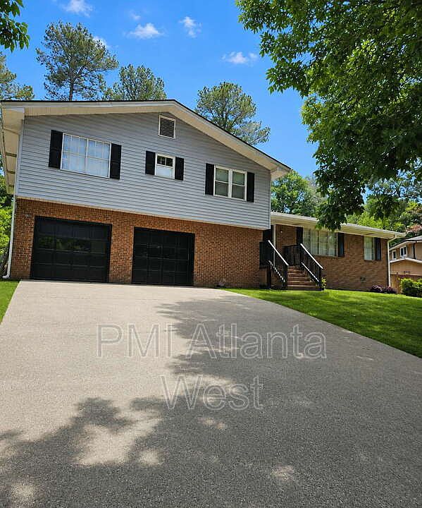 1st image of 2250 Sandgate Cir