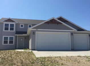 13676 Mulberry Loop NW, Williston, ND 58801