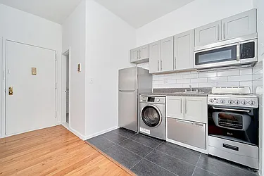 Rented by Living New York