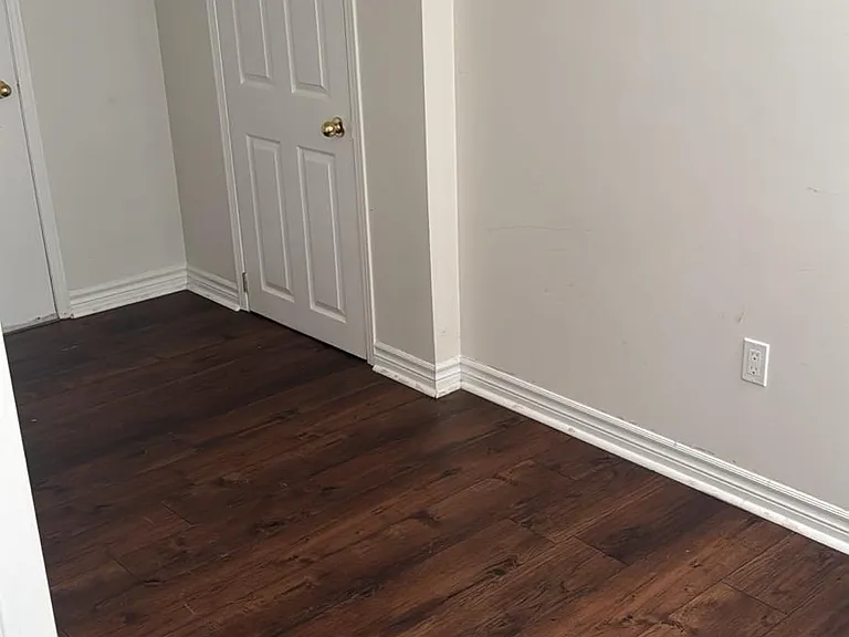 99 Rollingwood Dr — Photo 2