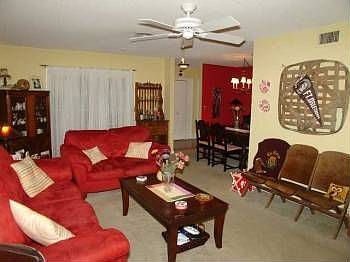 3rd image of 5849 Kesswood Ct APT 4