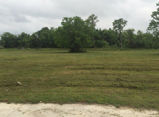 2015 Llano Rd, Beaumont, TX 77713