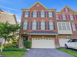 22599 Windsor Locks Sq, Ashburn, VA 20148