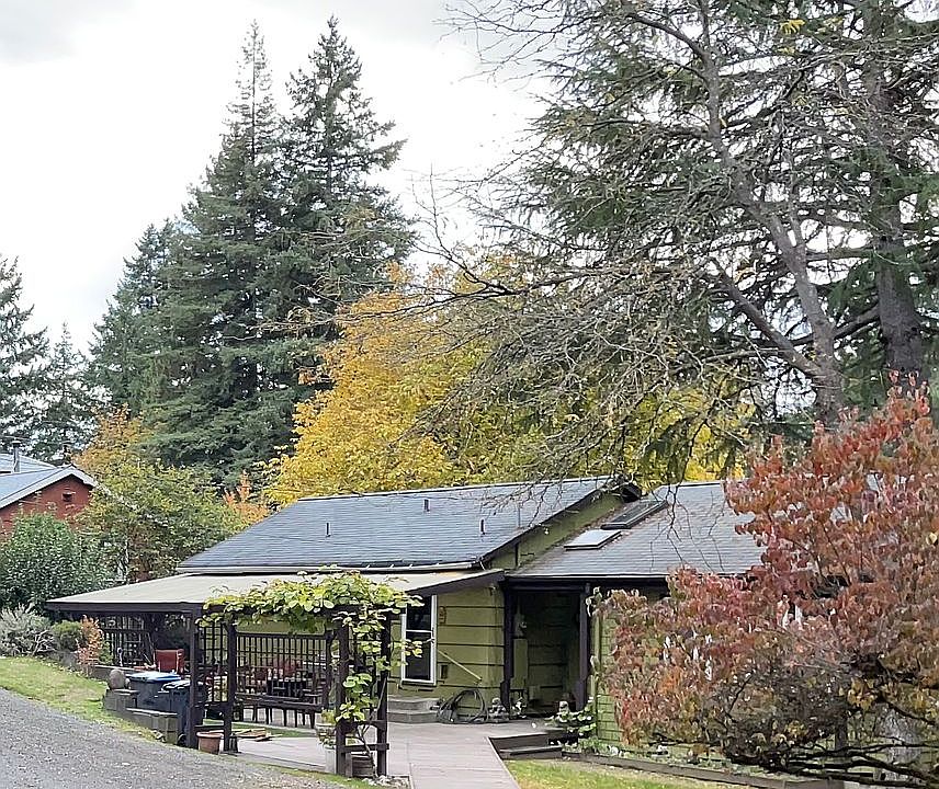 1st image of 1326 Upper Corbet Dr