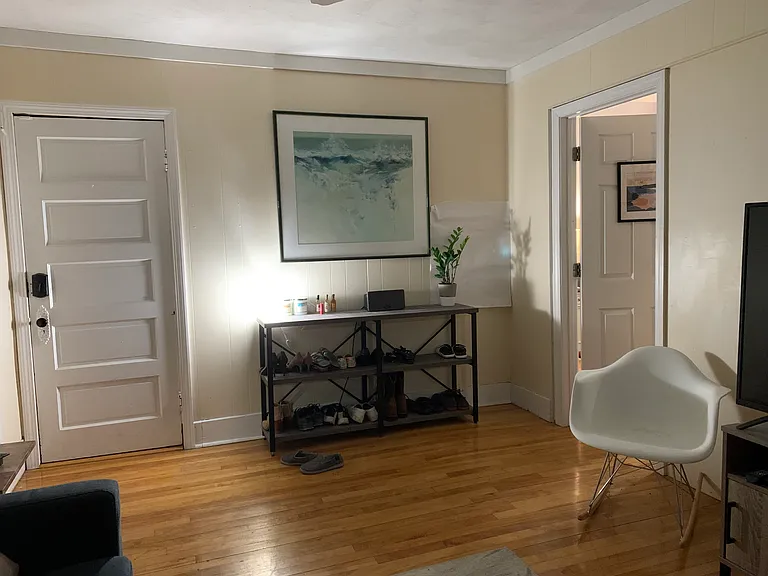 15 Vinton St #3 — Photo 9