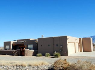 4725 Sioux Dr NE, Rio Rancho, NM 87144