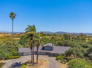 435 Puerta De Lomas, Fallbrook, CA 92028