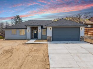 21500 Mountain Dr, Tehachapi, CA 93561