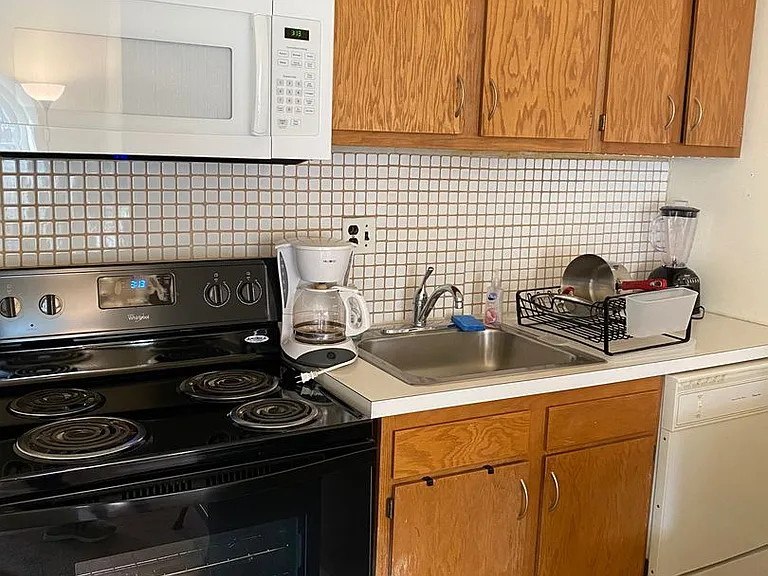 2021 Spruce — Photo 9
