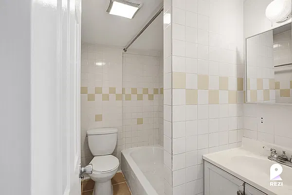 Rented by REZI | media 5