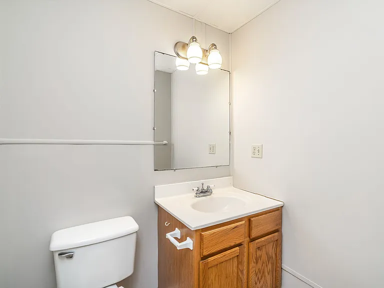 302 Wakefield Rd #A — Photo 19