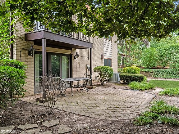 3rd image of 312 Charal Ln