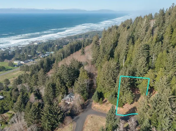 505 Creekside Ln, Yachats, OR 97498