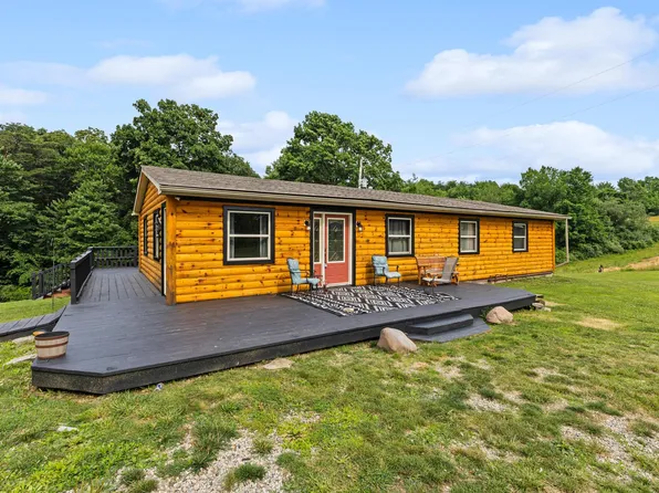13370 State Highway 374, Rockbridge, OH 43149