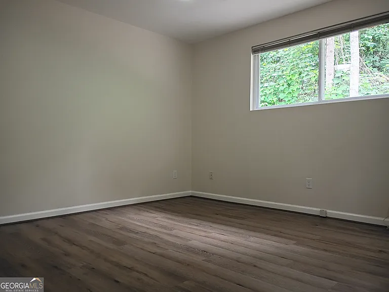 2063 Franklin Pkwy — Photo 14