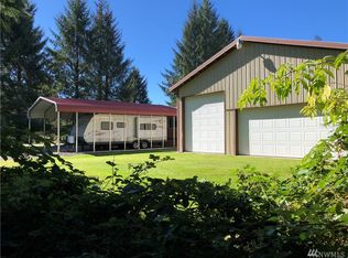191 Delta Wing Dr, Forks, WA 98331