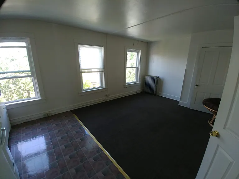 34 E Walnut St #C — Photo 26