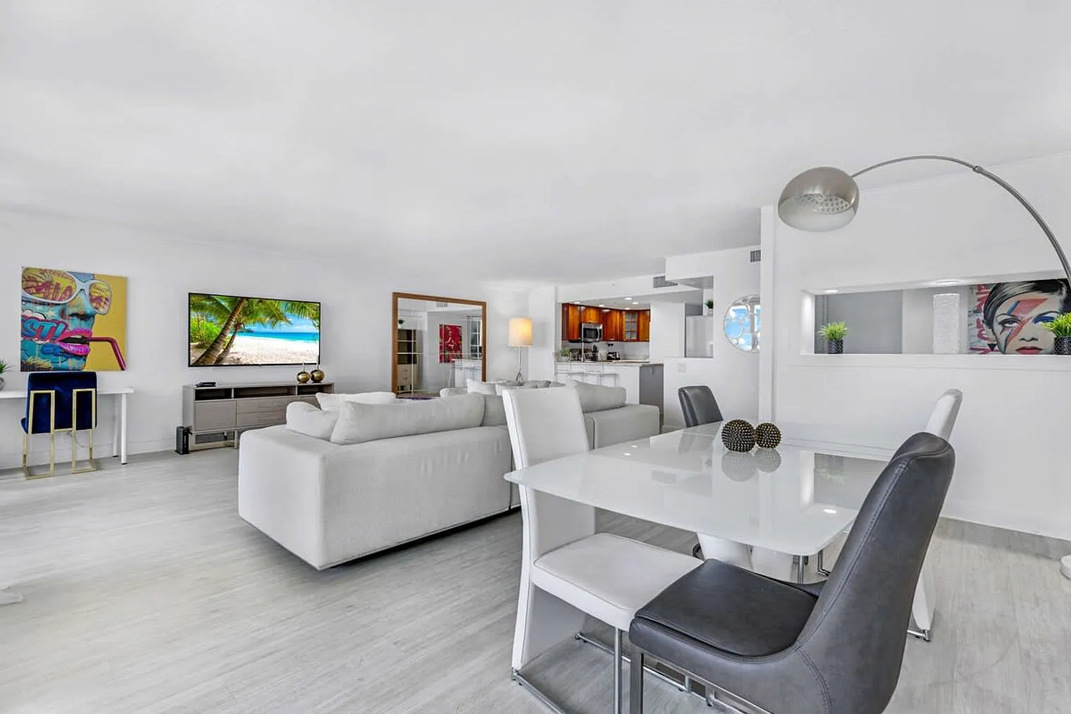 2 bed, 2.0 bath, 1506 sqft, $8,748 — Photo 4