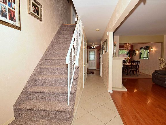 2nd image of 67 Townhouse Dr