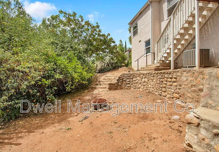 8841 Almond Rd — Photo 30
