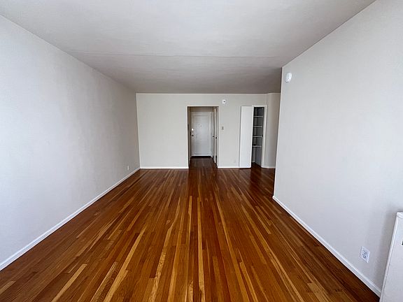 5th image of 790 Church St APT 303