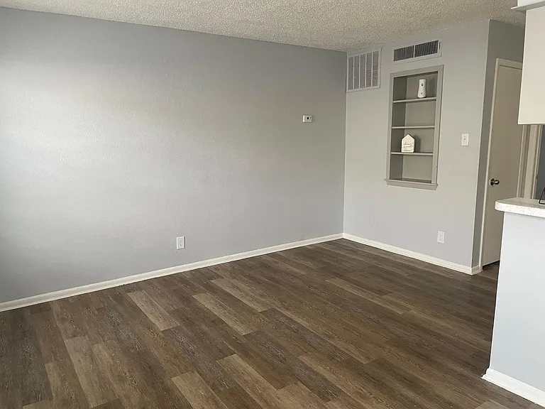 The Rise Apartments — Photo 5