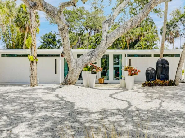 (undisclosed Address), Sarasota, FL 34242