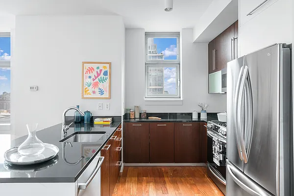 Rented by Lisa Management Inc | media 12