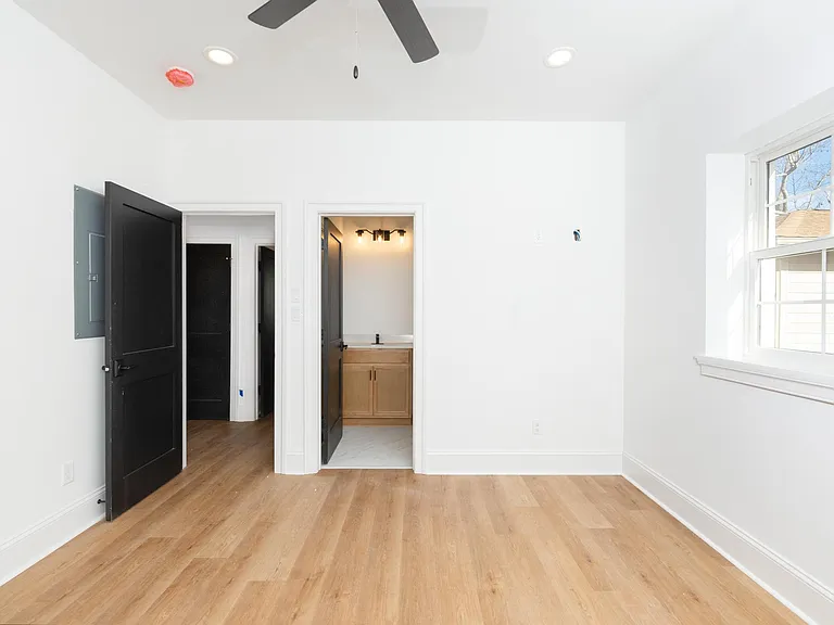 3200 Holly Rd #201 — Photo 26